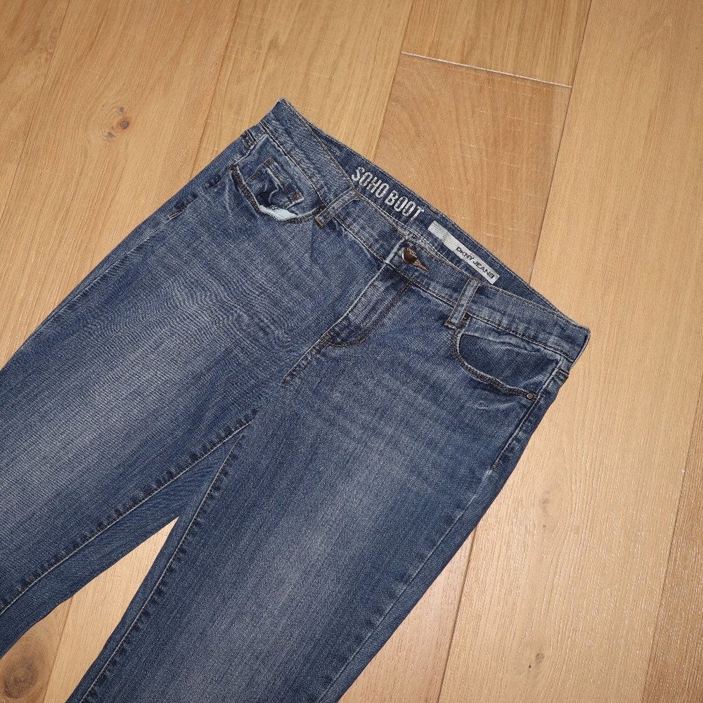 DKNY Denim Jeans Pants SOHO BOOT Jeans size 4 *pre-loved*